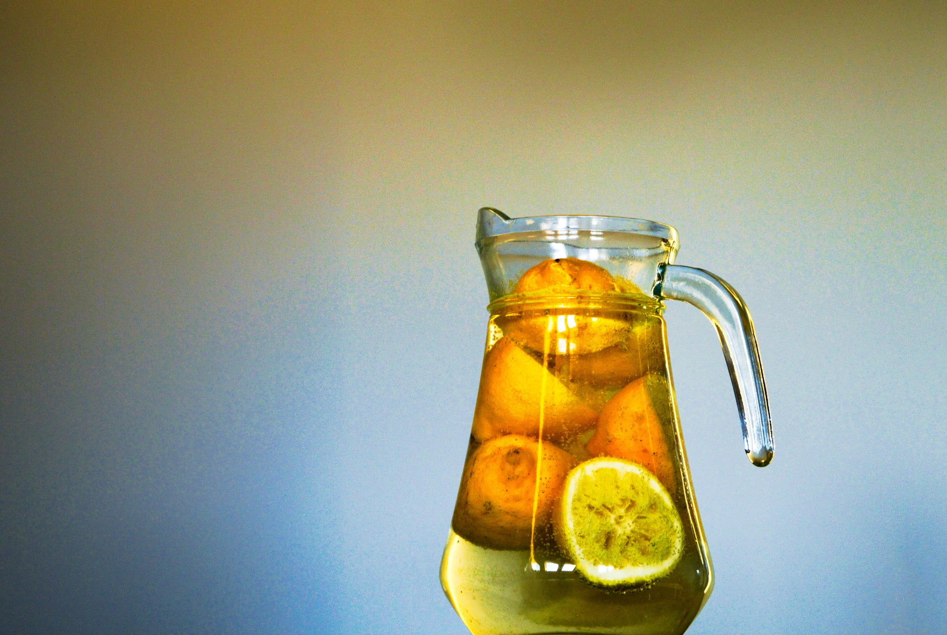 lemon-fruit-water-jug-81992