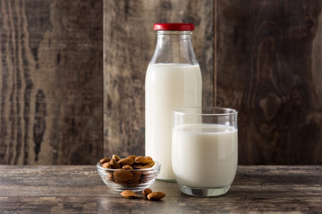 Femeile nu mai consuma lapte - industria acestuia este in prabusire Femeile nu mai consuma lapte - industria acestuia este in prabusire
