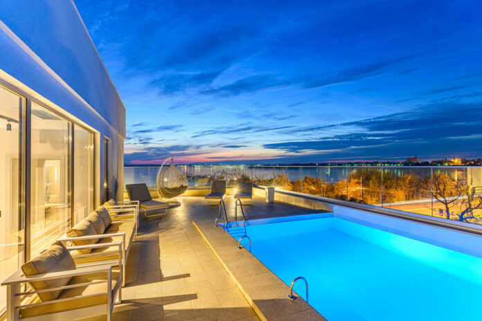 escapad_de_lux_la_marea_neagr_experiena_seascape_villa